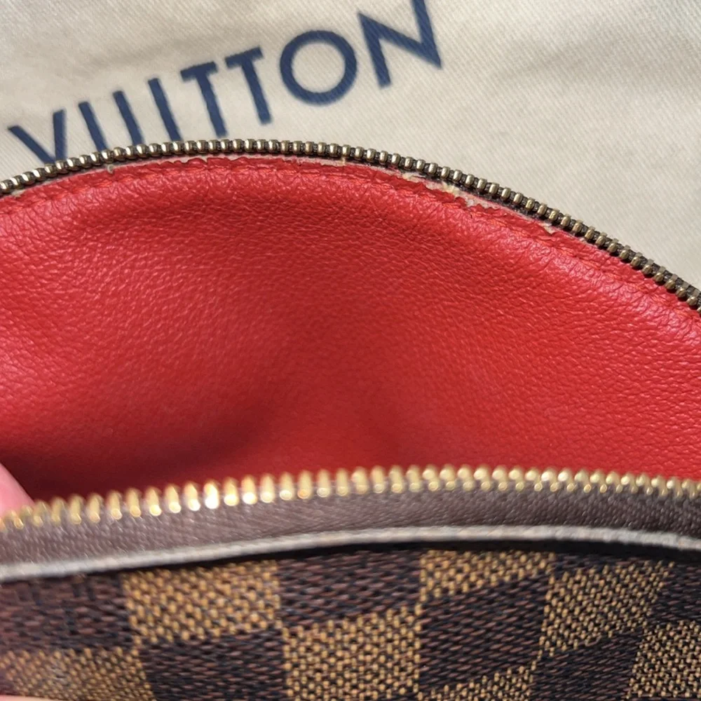 Authentic Louis Vuitton DE Vintage Cosmetic Pouch - Picture 11 of 11